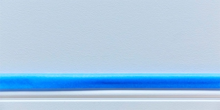 Plinthe avec ruban de masquage 3M
