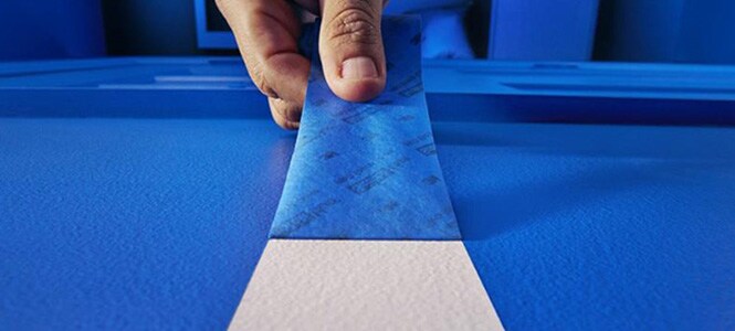 Ruban de masquage ScotchBlue™ PRO Finitions Parfaites - en situation
